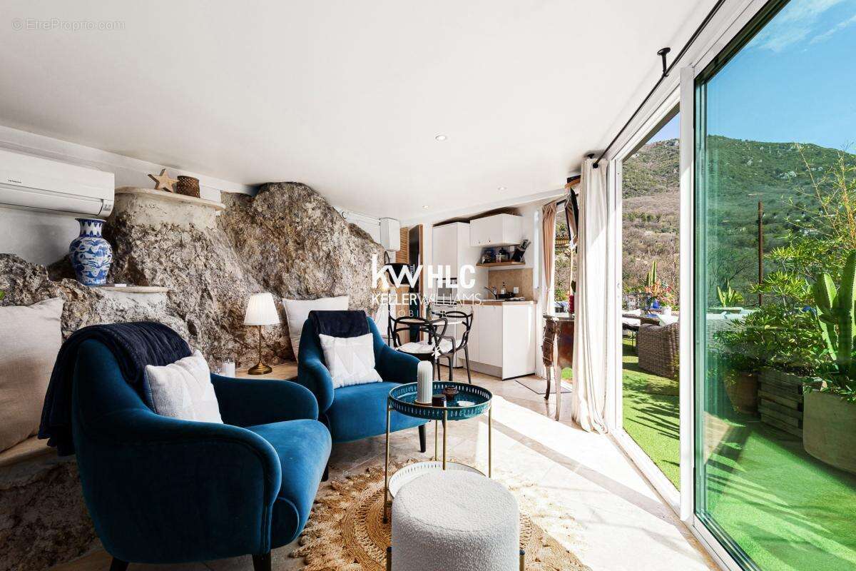 Maison à LE BAR-SUR-LOUP