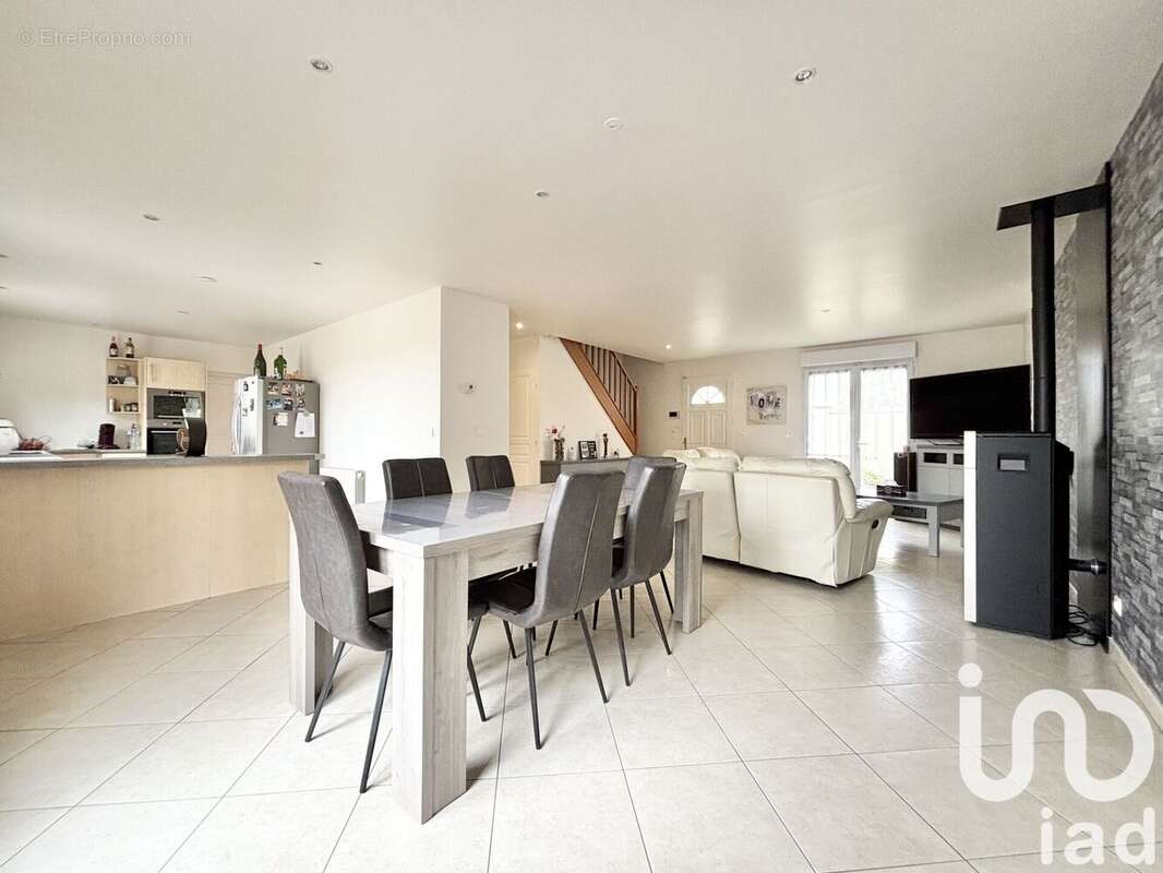 Photo 3 - Maison à REAU