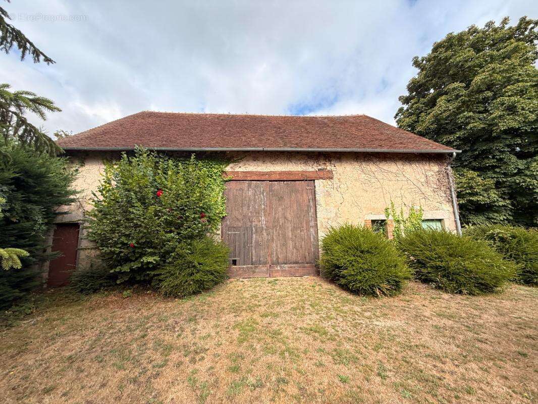 Propriété de caractère 284m² habitable, 5 chambres, annexe + grange sur terrain de 6885m² 197 000 € - photo 63