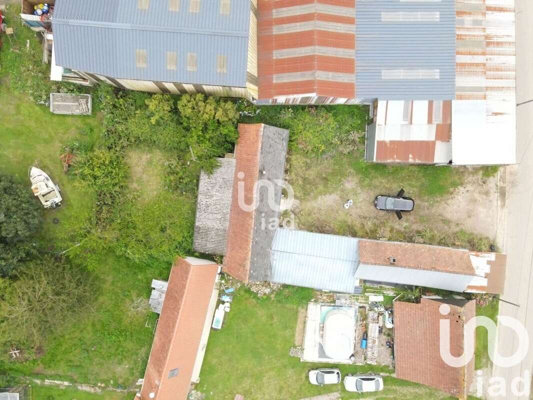 Maison 81 m² à Avesnes-En-Val  - photo 3