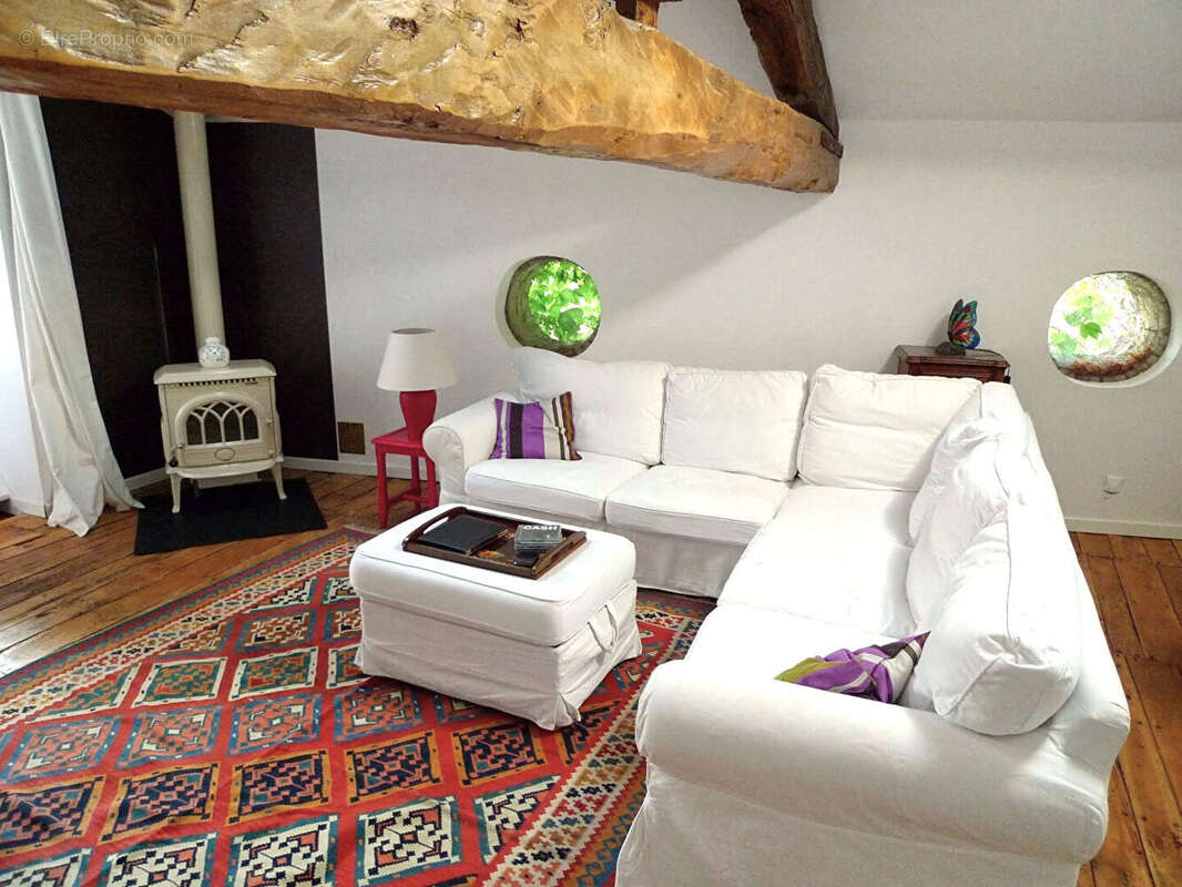 Maison à MONCLAR-DE-QUERCY