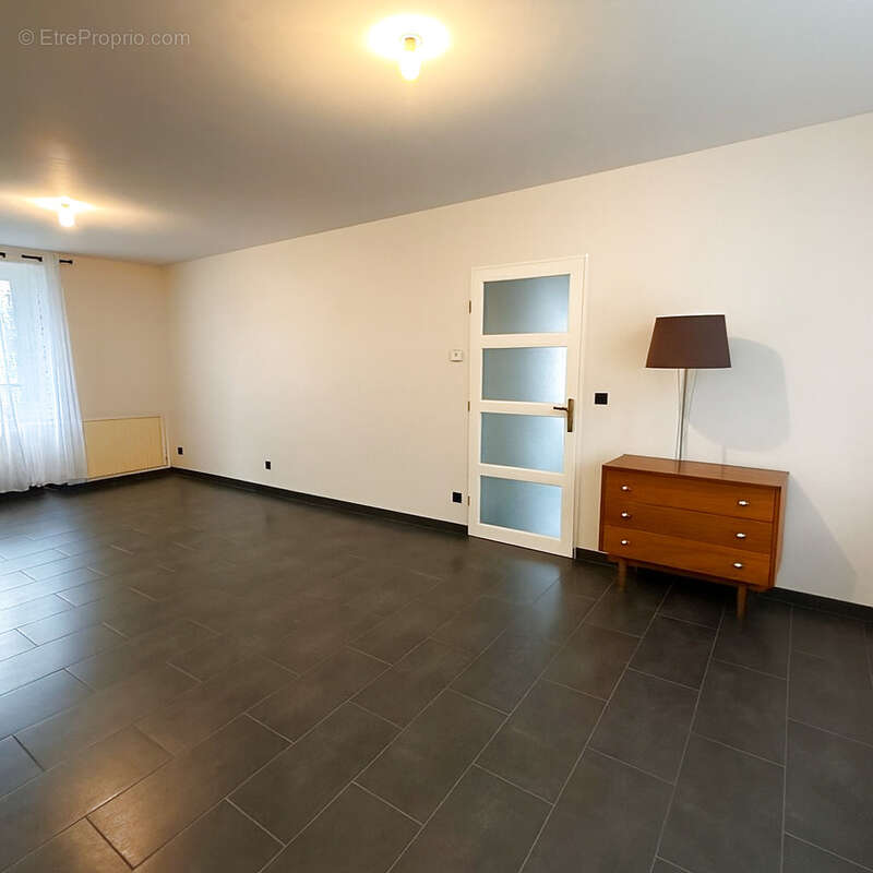 Maison à ANGERVILLE