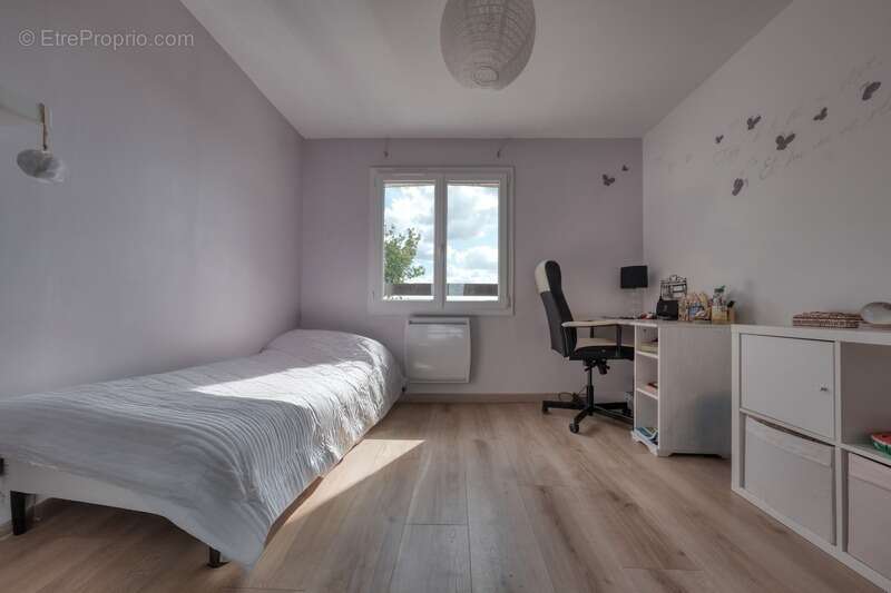 Maison à CERNAY-LA-VILLE