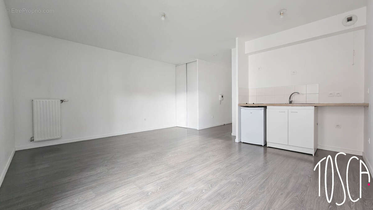 Appartement à THIAIS