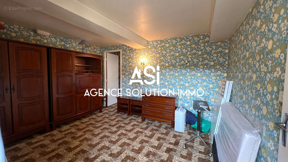 Maison à LIGNIERES-ORGERES