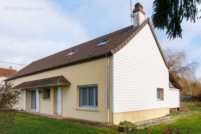 Maison à SAINT-AGNAN