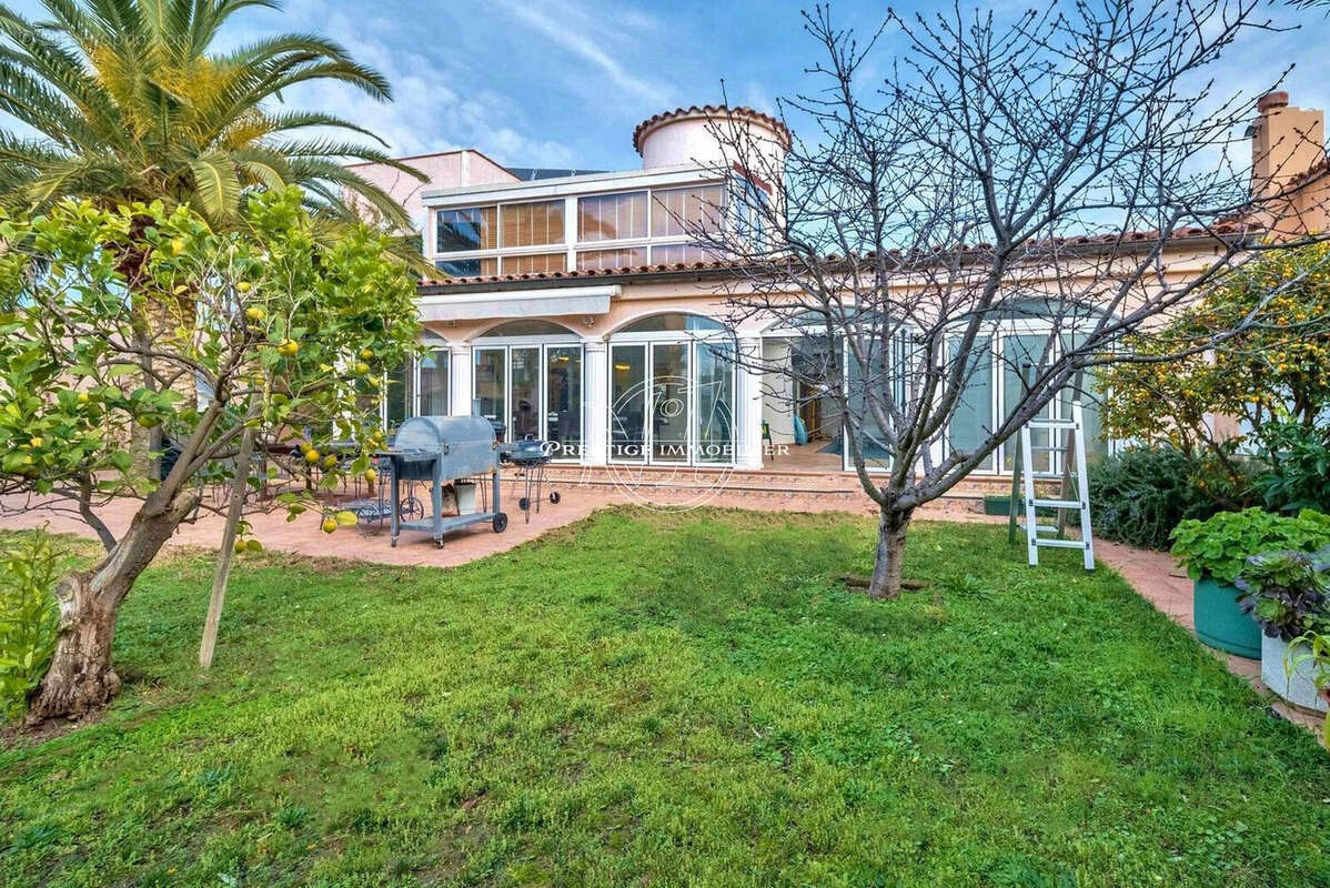Maison à LE CHATEAU-D'OLERON