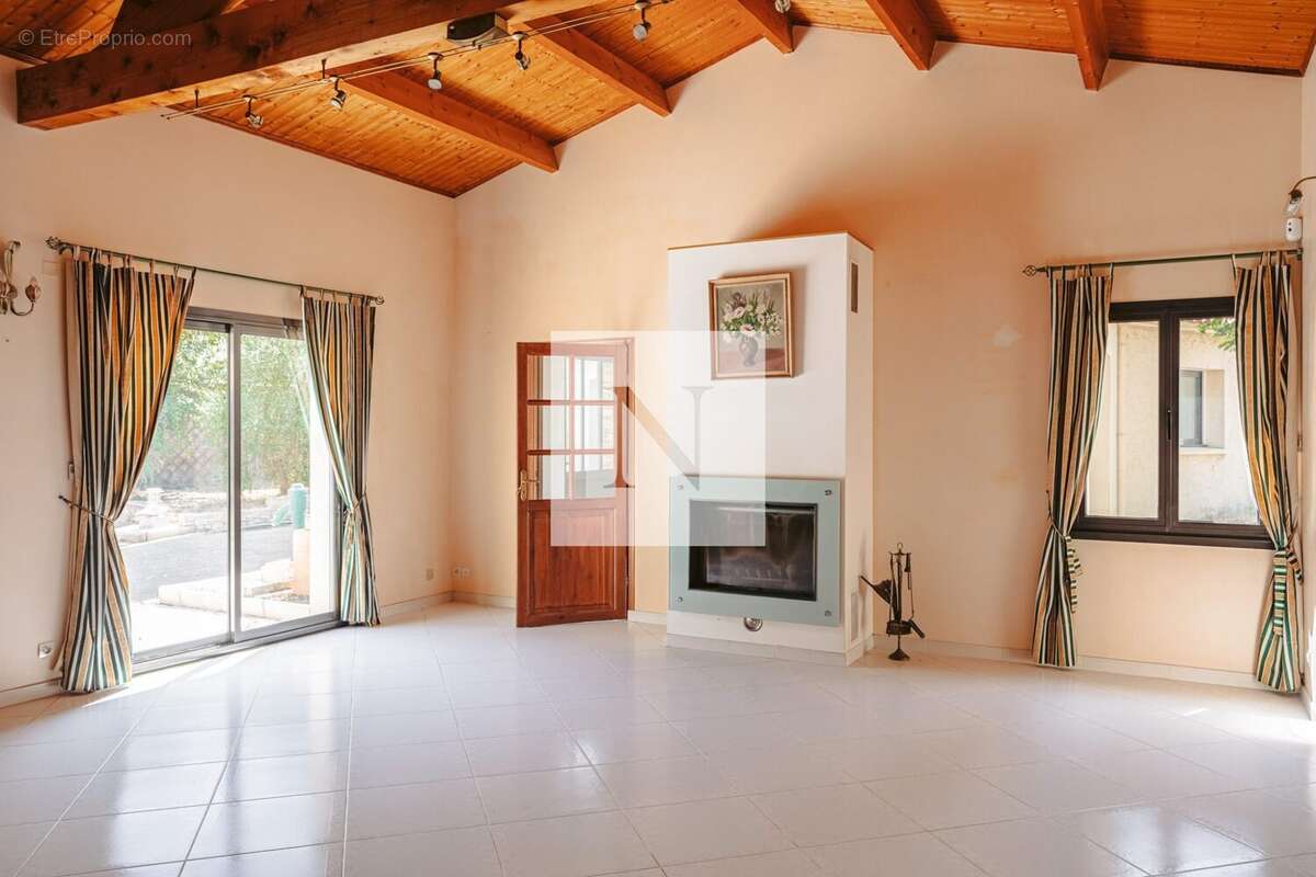 Maison 200 m² à Lagord  - photo 5