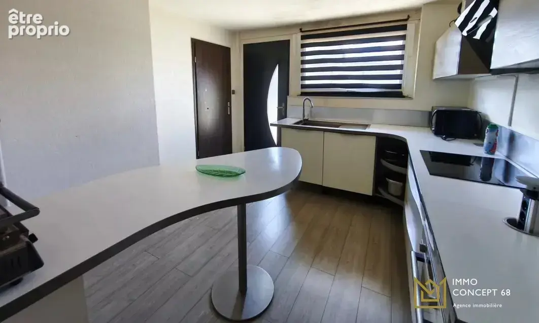 Maison- 160 m² - 5 chambres - terrain de 485 m² - photo 5