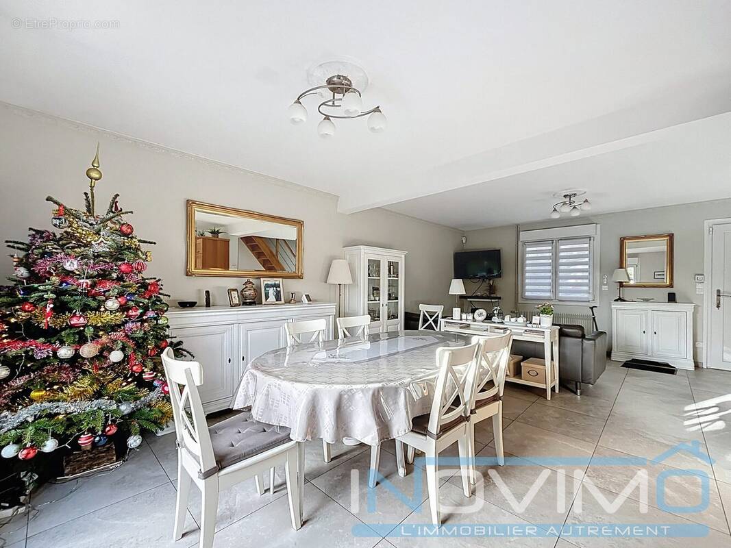 Maison à COUDEKERQUE-BRANCHE