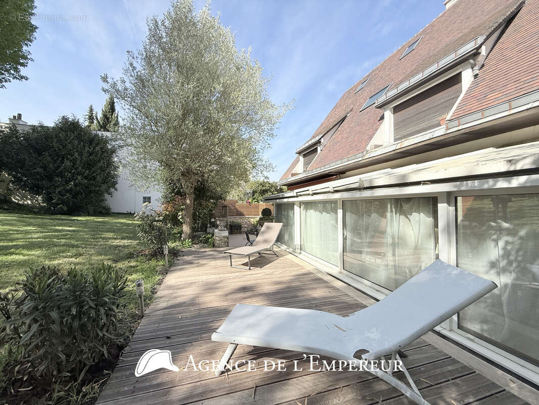 Appartement à RUEIL-MALMAISON