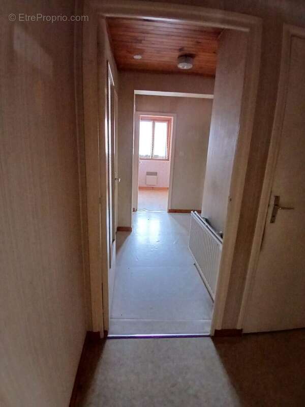Maison 130 m² à Vorey  - photo 4