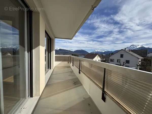 Appartement à LA MURE