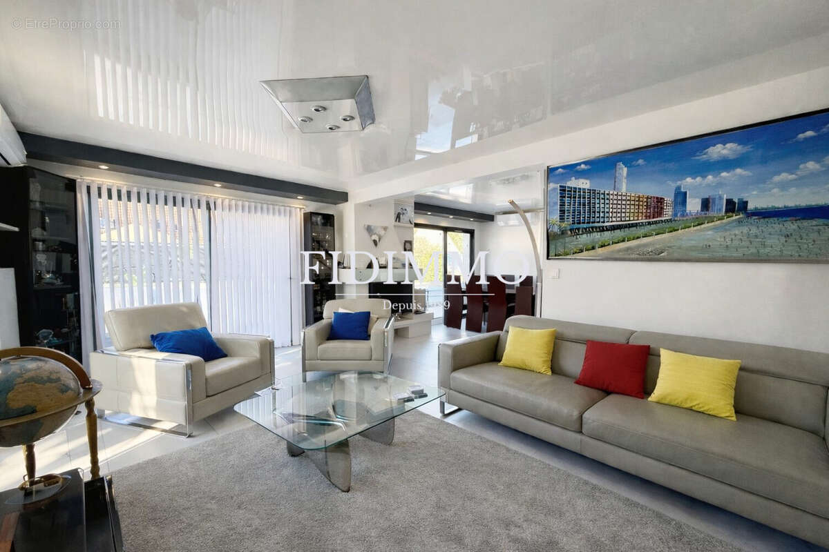 Maison à CHENNEVIERES-SUR-MARNE