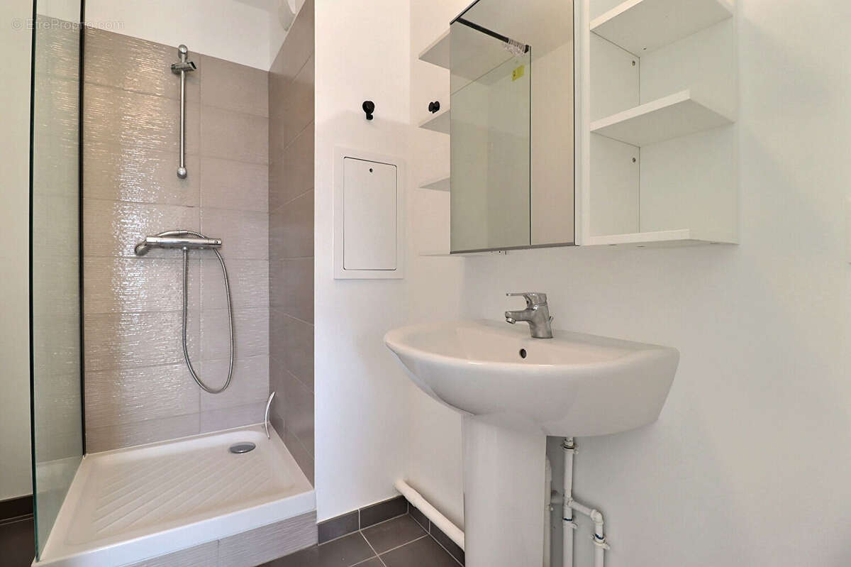 Appartement à COLOMBES