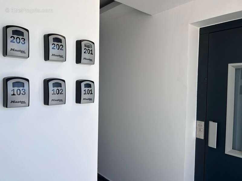 Appartement à PARAY-VIEILLE-POSTE