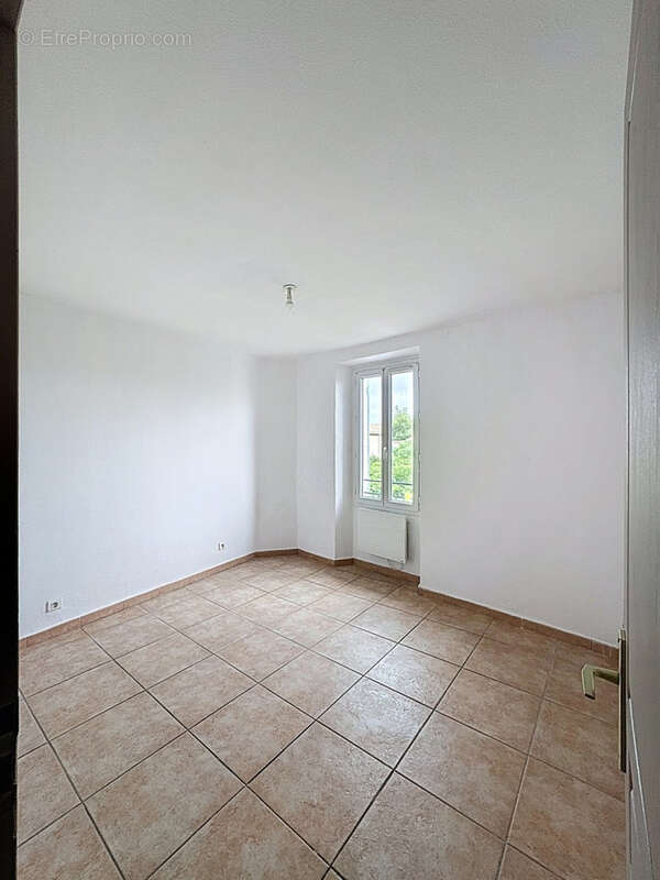 Appartement à TRETS