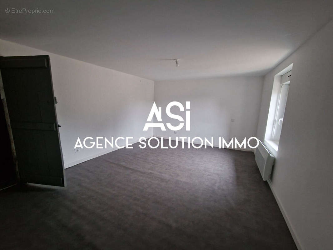 Appartement à AHUILLE
