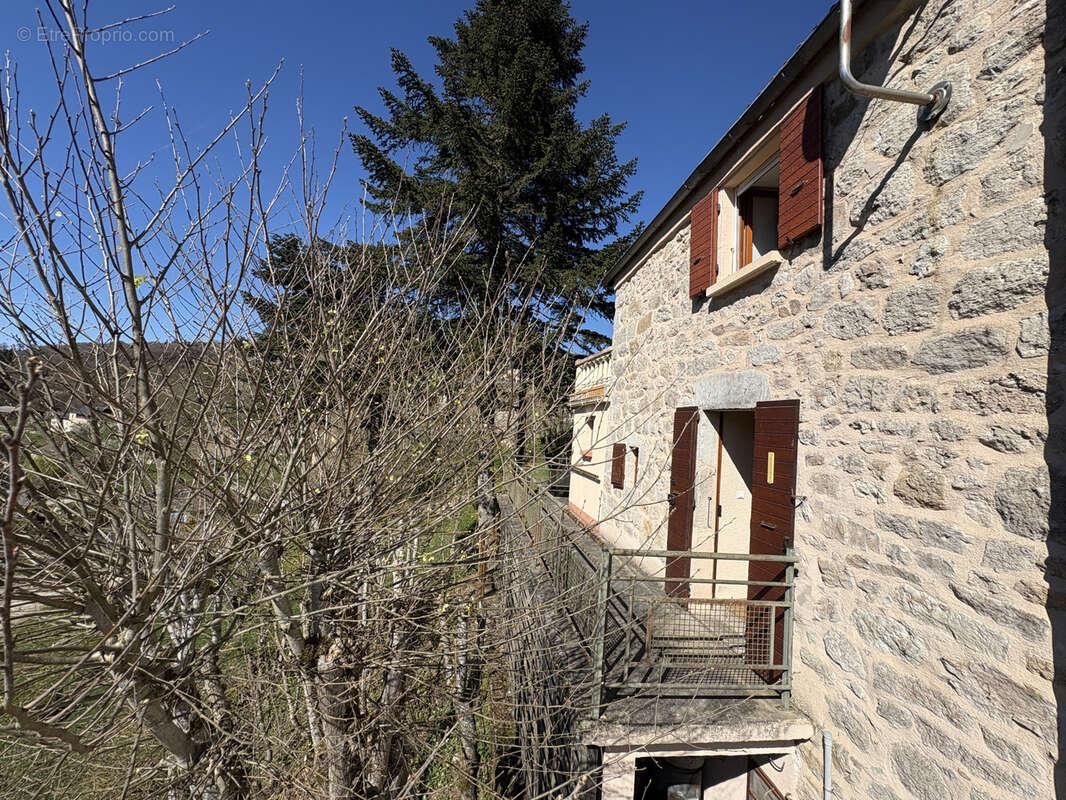 Maison à SAINT-LEONS
