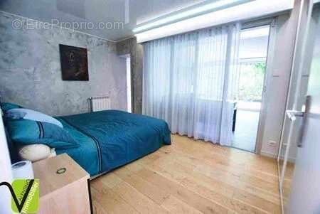 Maison - 147m ² - photo 7