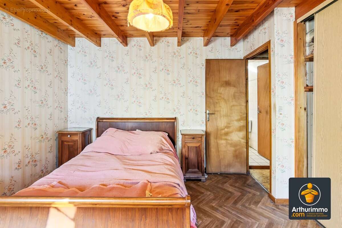 Maison à LABATIE-D'ANDAURE
