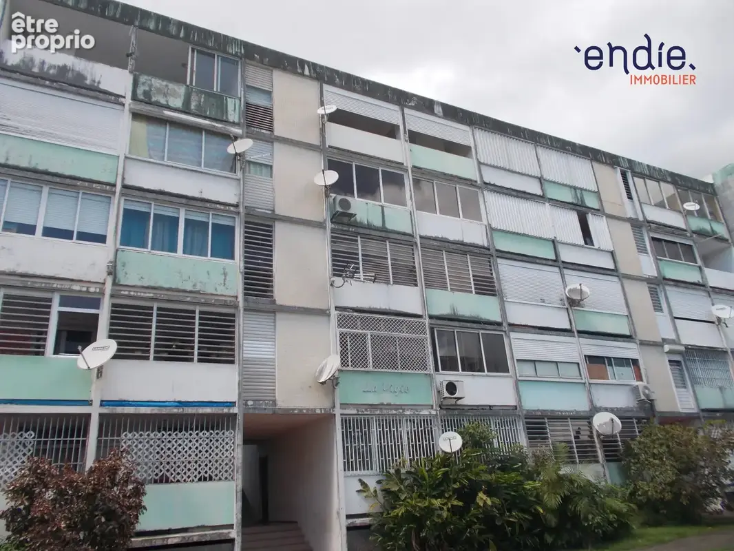 Appartement 4 pièces 70 m² à vendre à Basse-Terre (97100) - photo 9