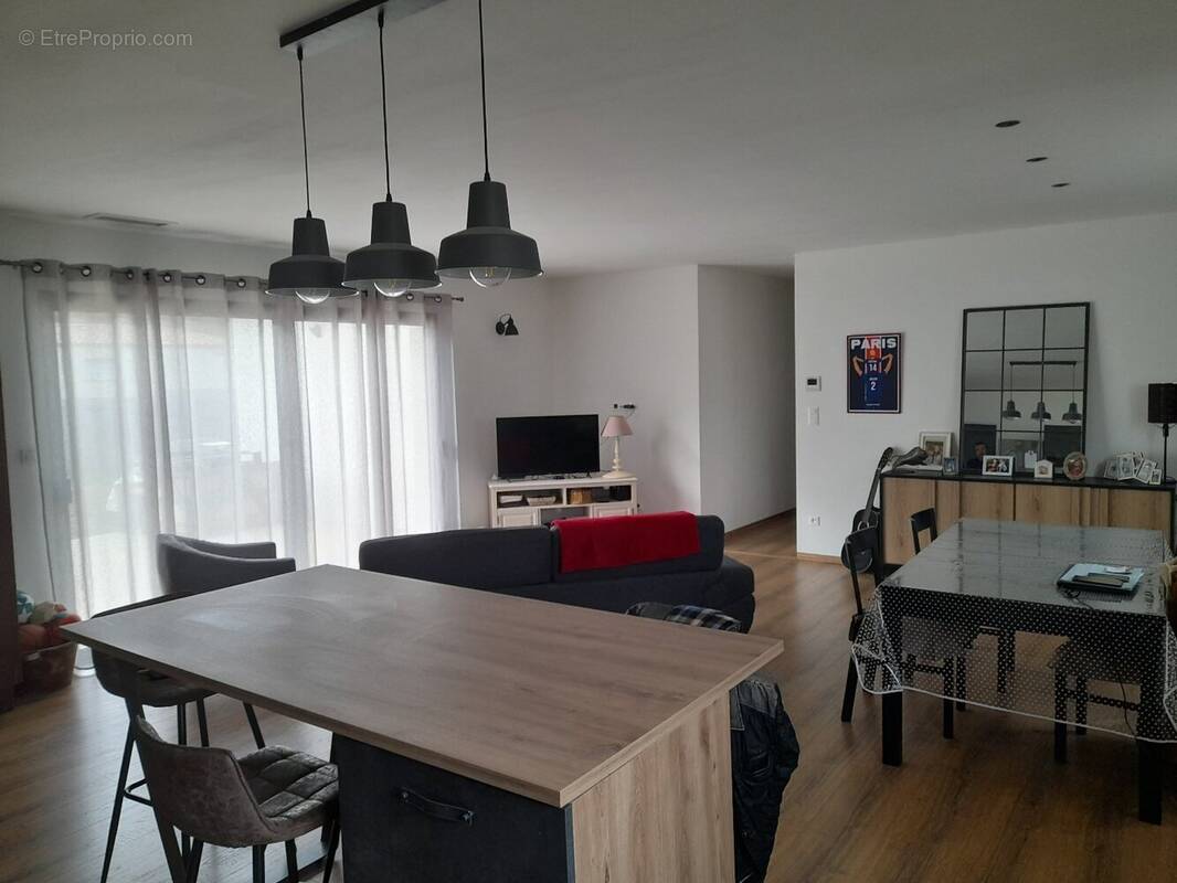 Maison à CESSENON-SUR-ORB