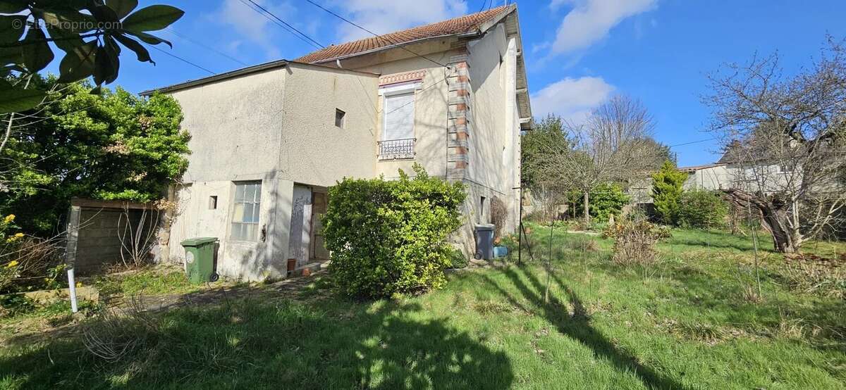 Maison à LA FERTE-ALAIS