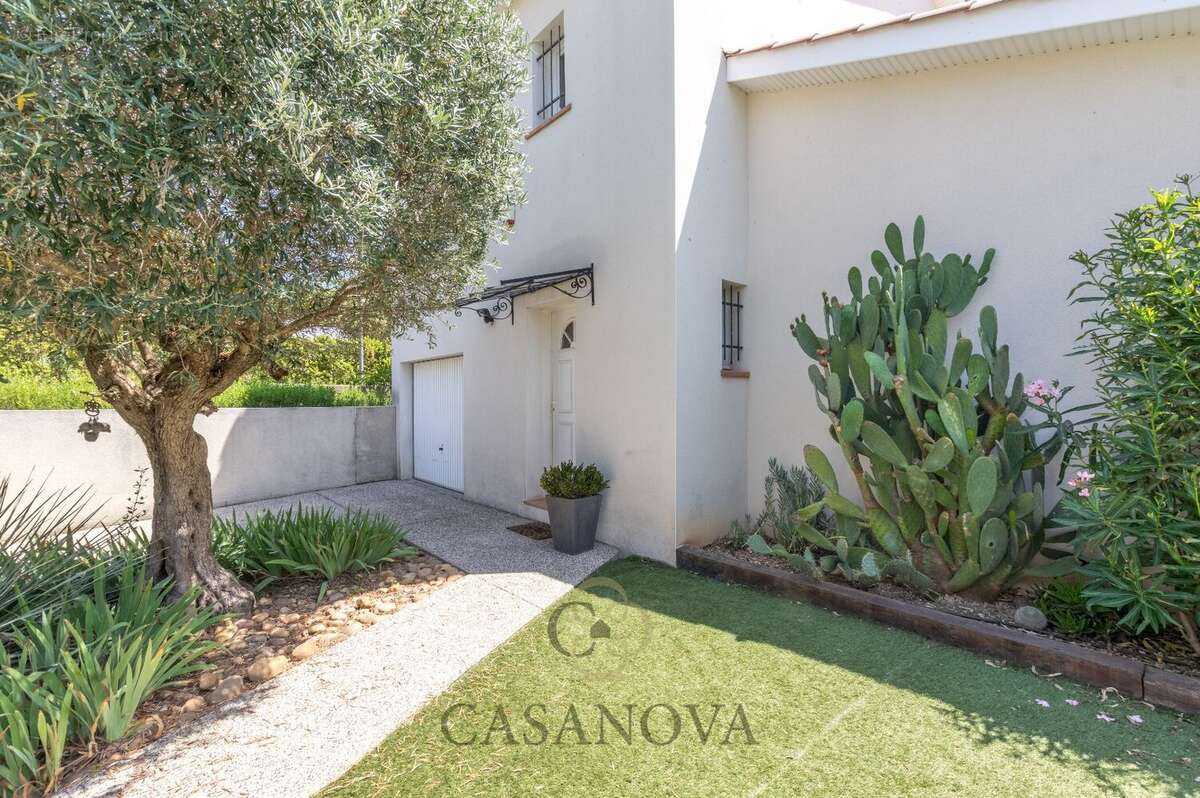 Maison à SAINT-AUNES