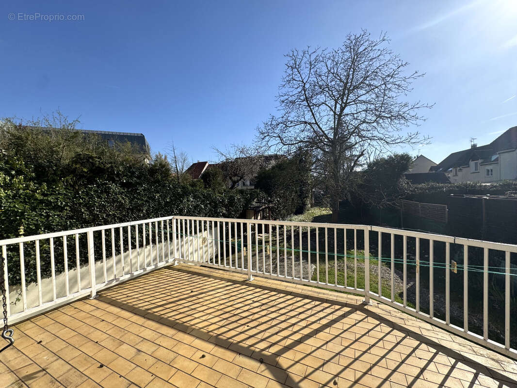 Maison à VILLEPINTE