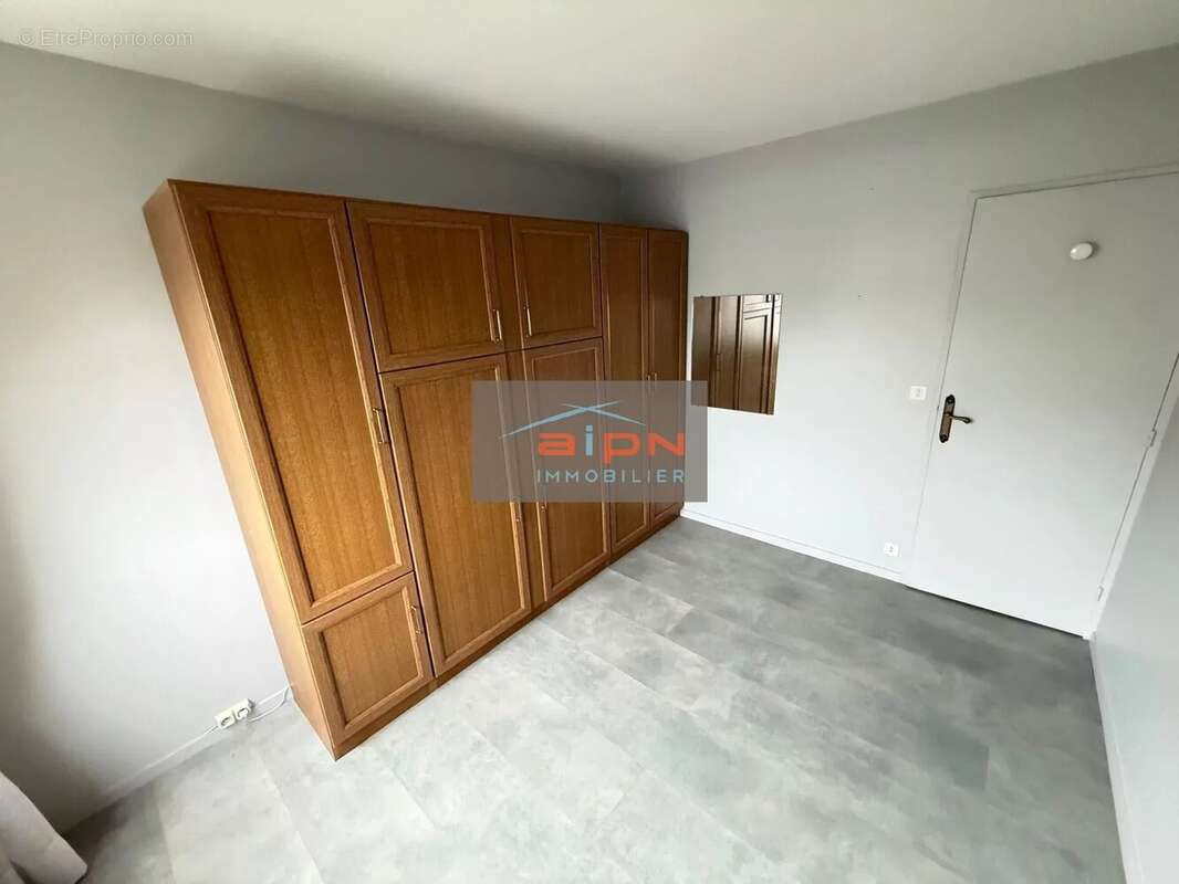 Appartement à SAINT-ETIENNE-DU-ROUVRAY