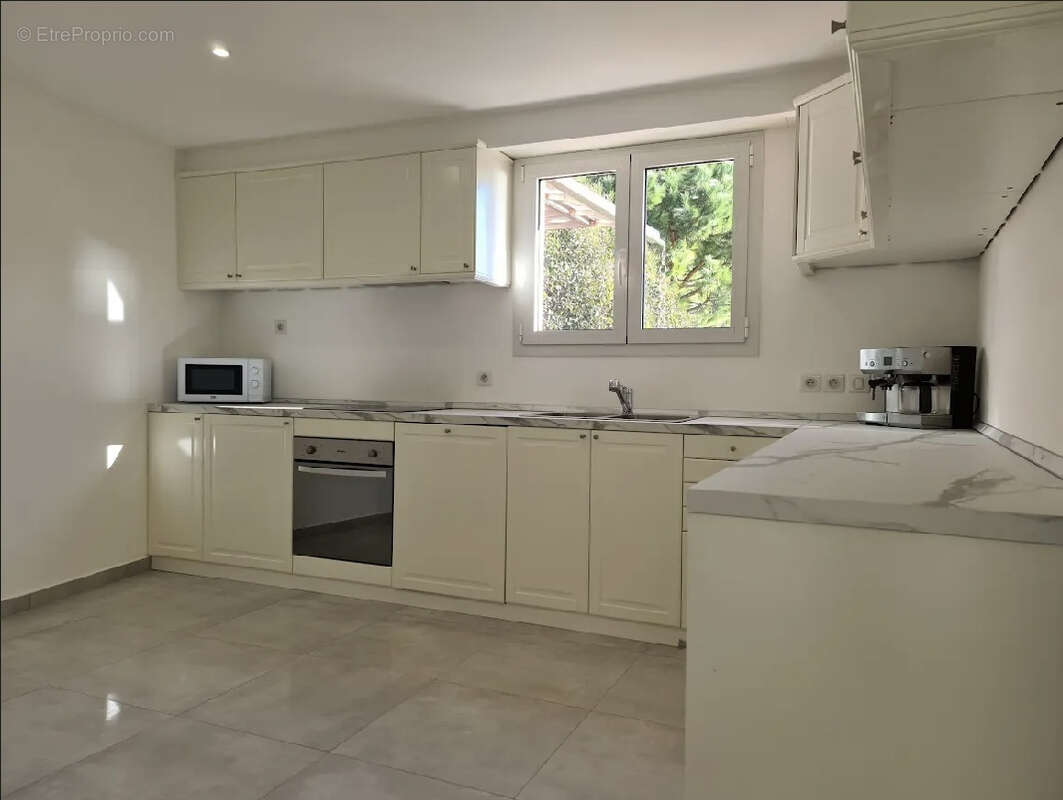 Appartement à MENTON