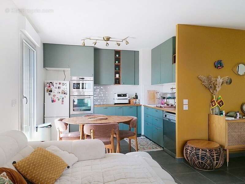 Appartement à MARSEILLE-13E