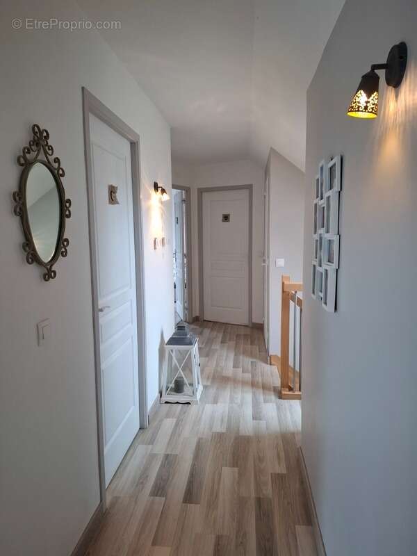 Maison à MONTREUIL-AU-HOULME