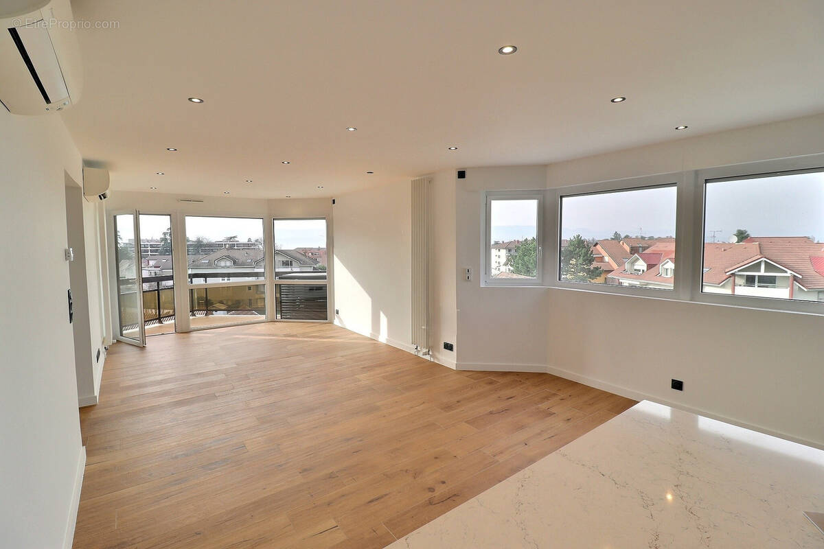 Appartement à THONON-LES-BAINS