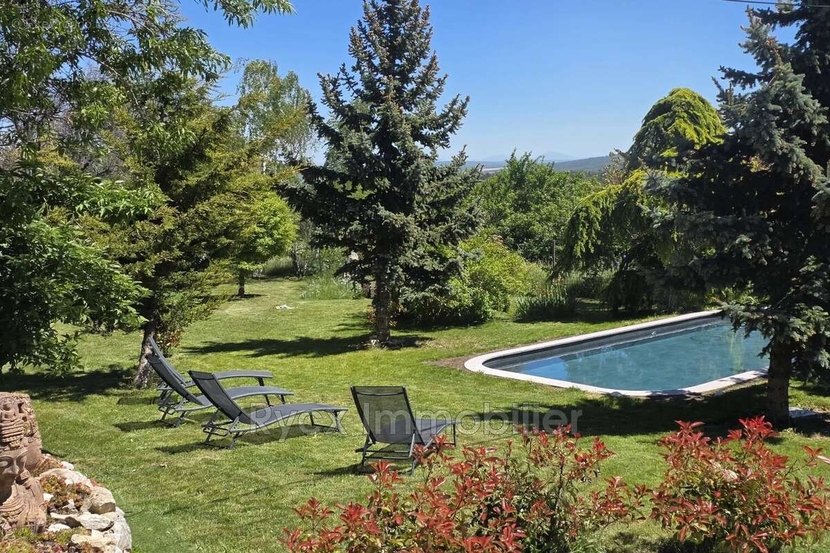 Maison 160 m² à Sault  - photo 3