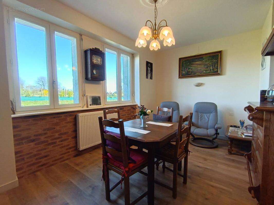 Maison à LANDIVISIAU