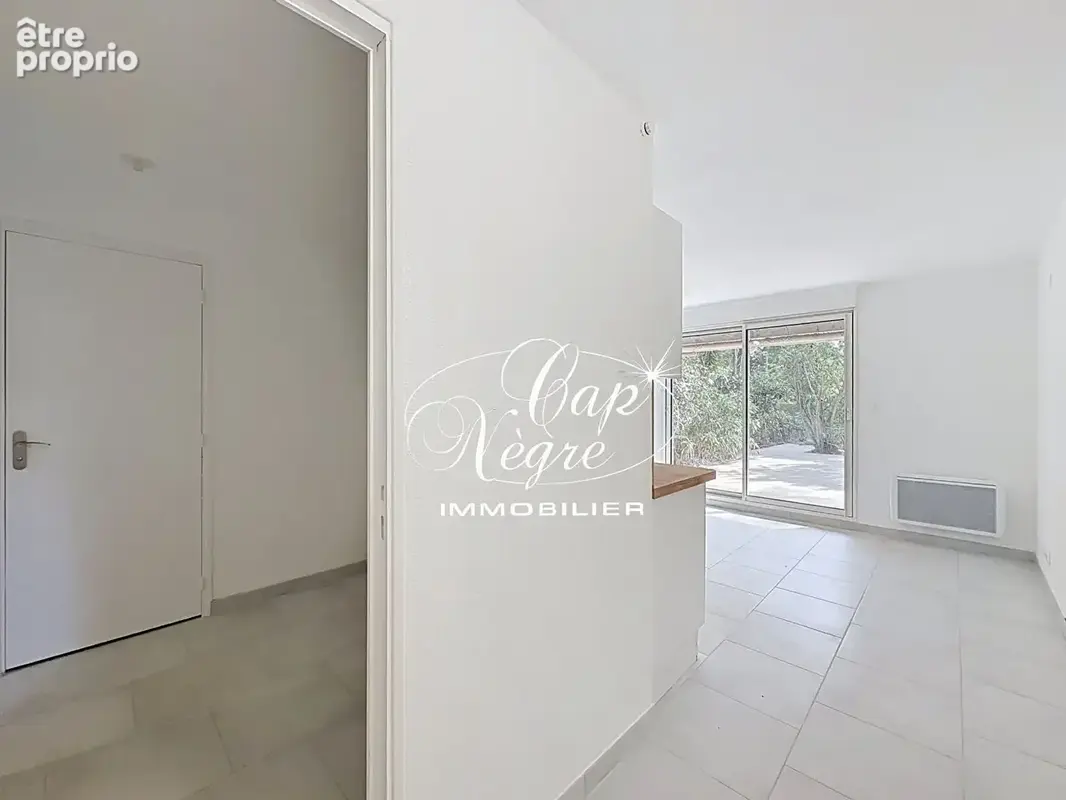 Appartement T2 cabine avec terrasse et piscine - Cavalière - photo 13