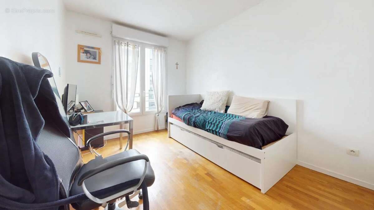 Appartement à MONTIGNY-LE-BRETONNEUX