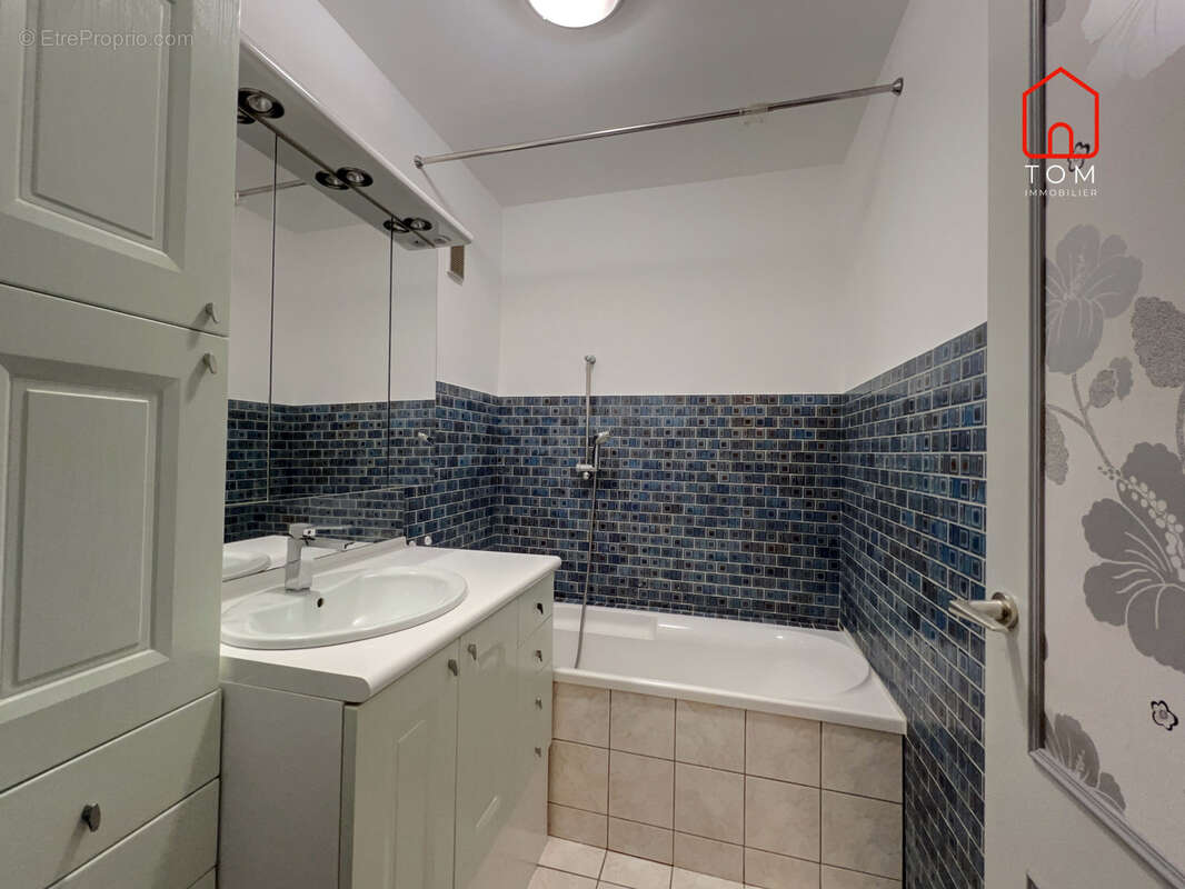 Appartement à MONS-EN-BAROEUL