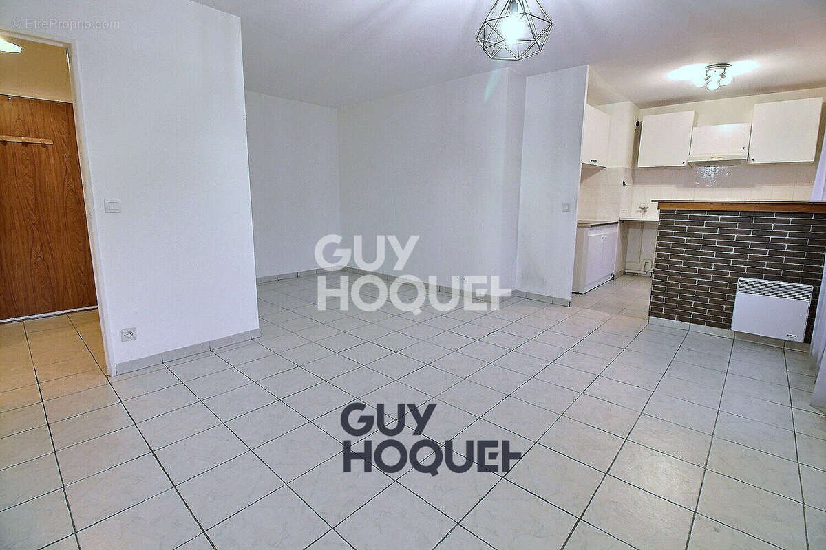 Appartement à LIMEIL-BREVANNES