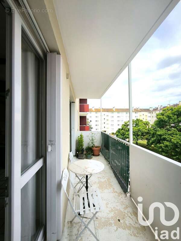 Photo 7 - Appartement à SAINT-FARGEAU-PONTHIERRY