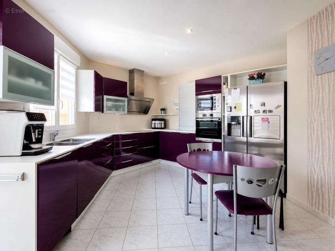 Maison de 7 pièces de 129 m² à Vion - photo 5