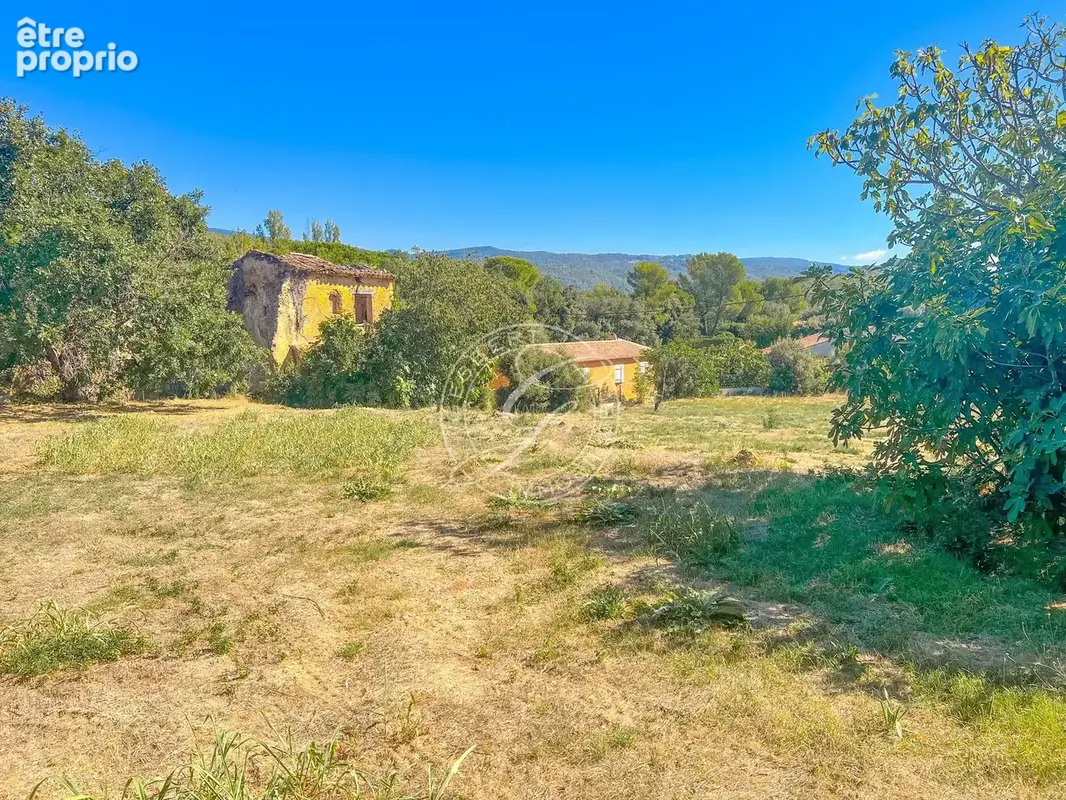 Salernes -terrain à bâtir de 6 447 m² avec permis de construire accordé - photo 3