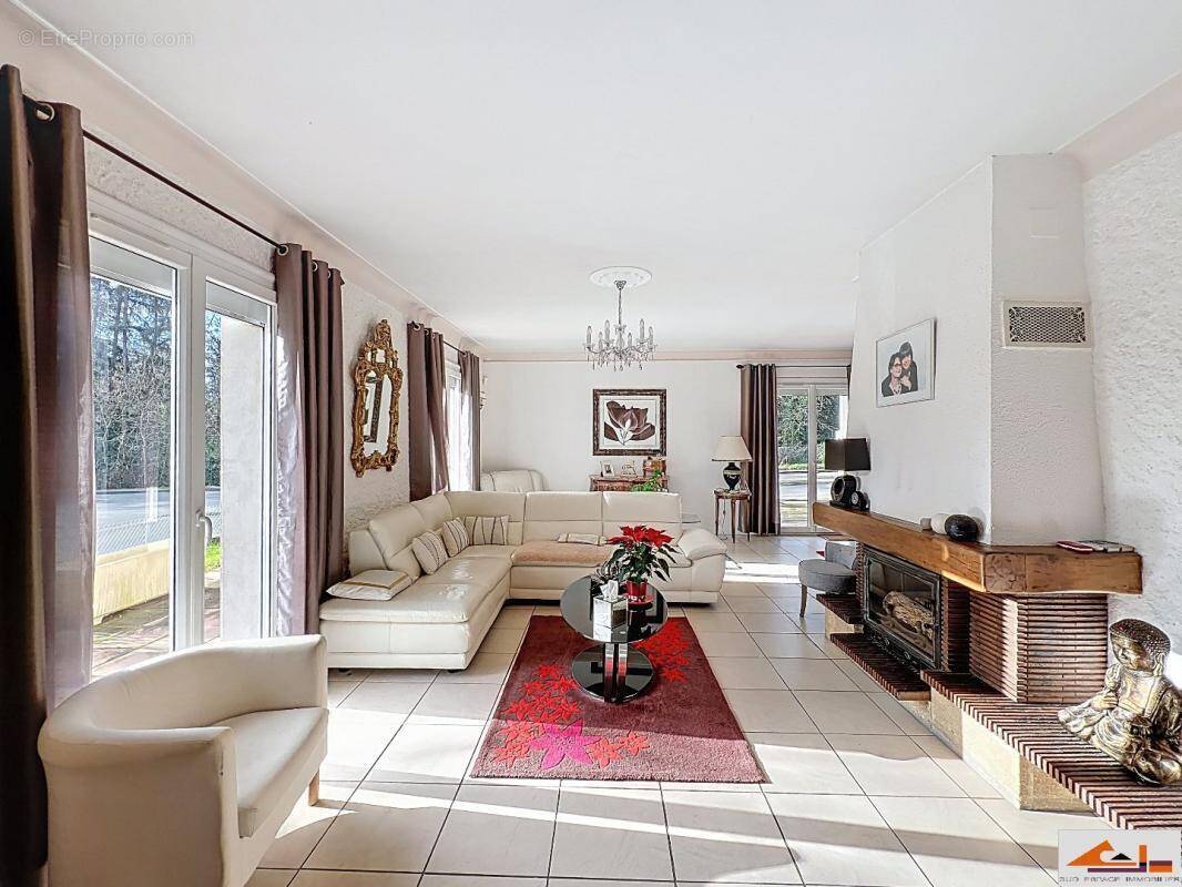 Maison à RAMONVILLE-SAINT-AGNE