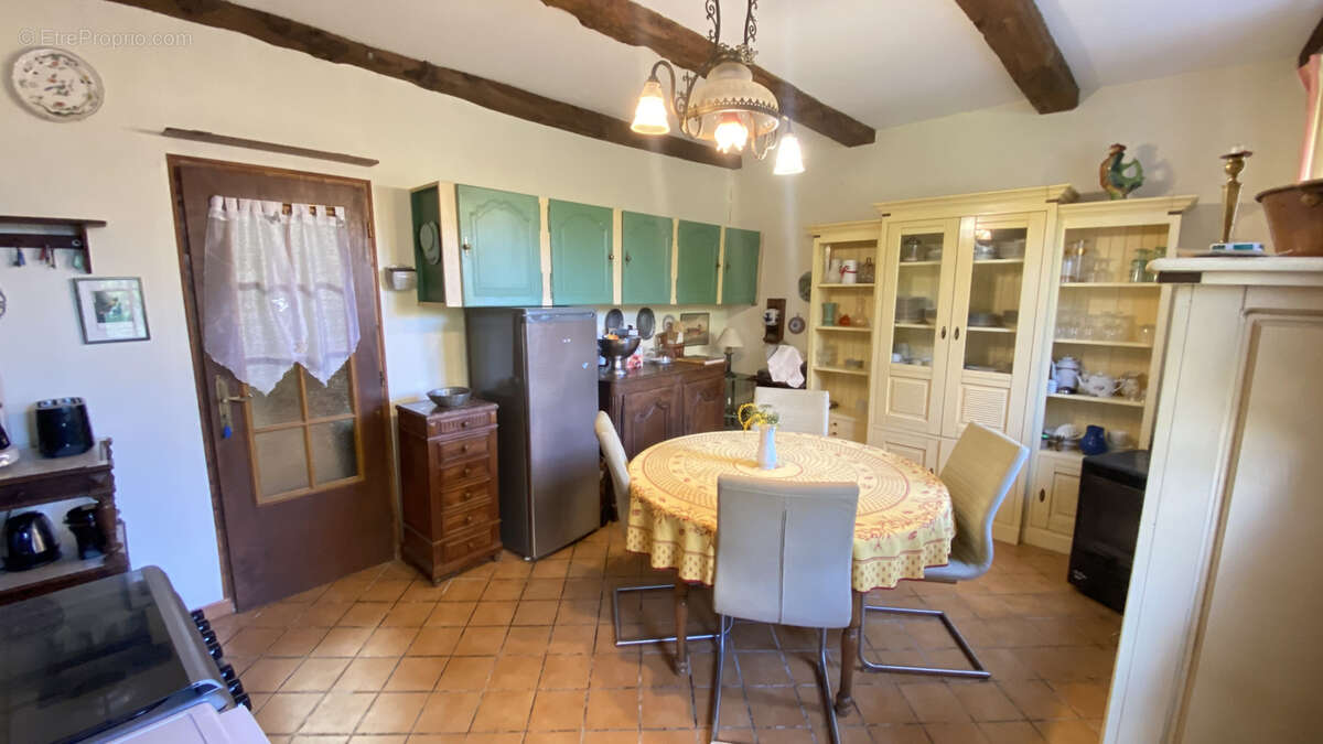 Maison à BOUTENAC-TOUVENT