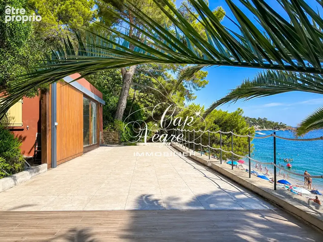 Maison à LE LAVANDOU