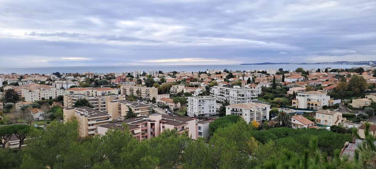 Appartement à CAGNES-SUR-MER
