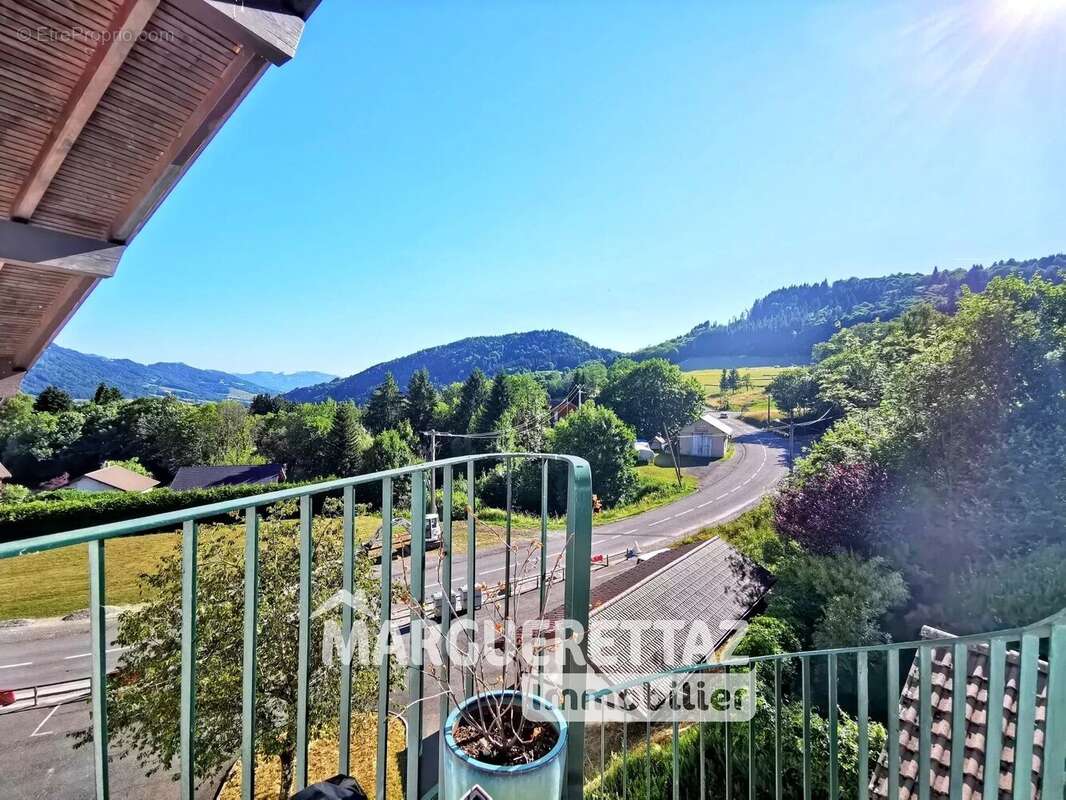 Appartement à FESSY