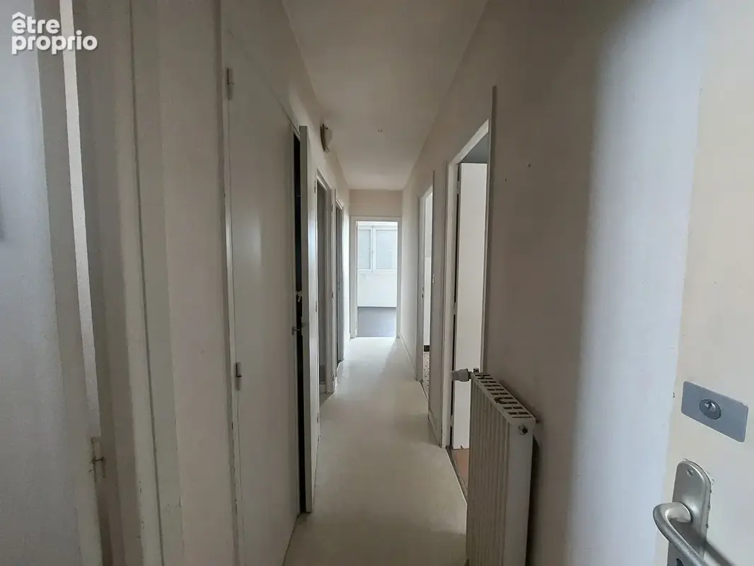 Appartement T3 à rafraichir TINTENIAC Centre - photo 5